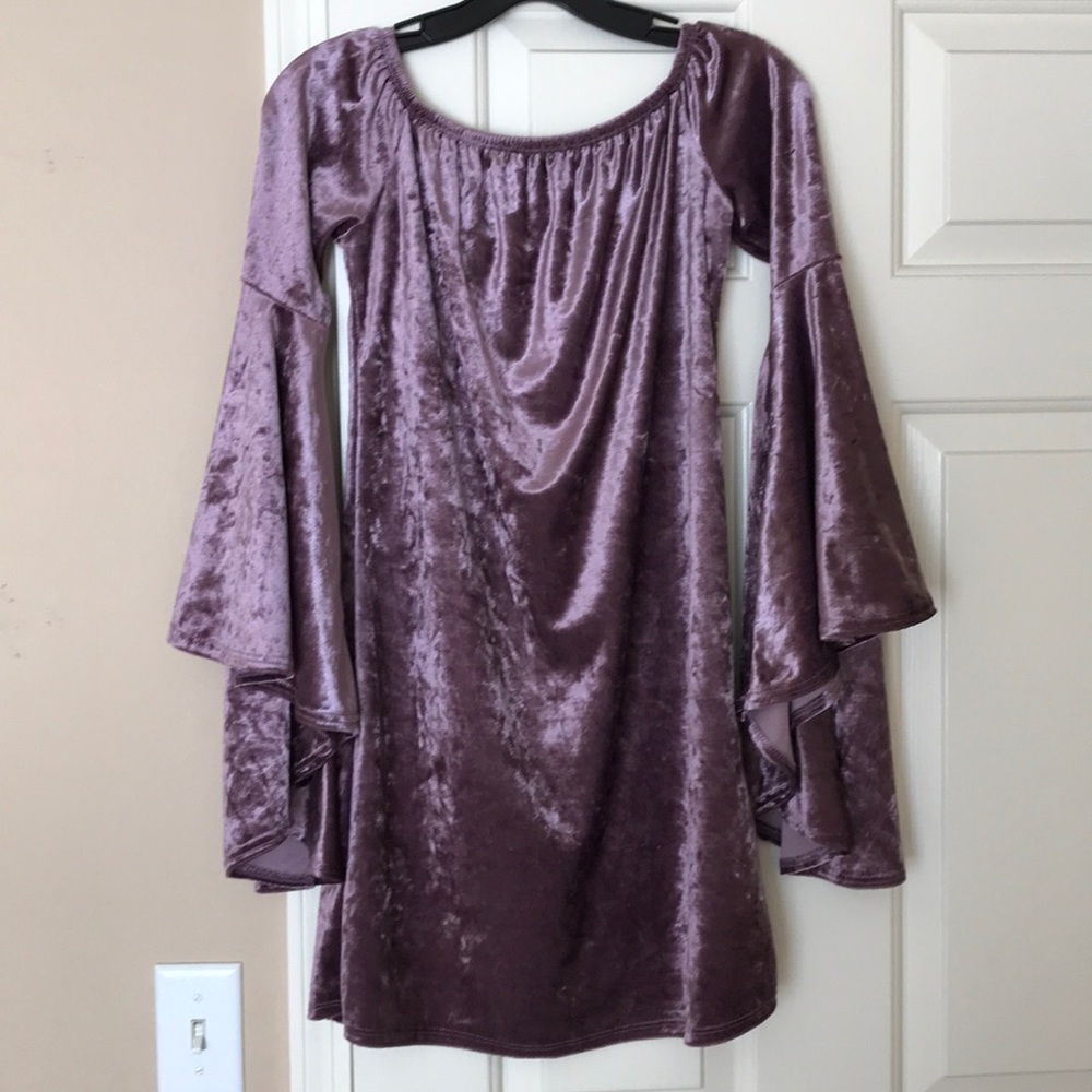 Off the Shoulder Velvet Dress Bell Sleeves